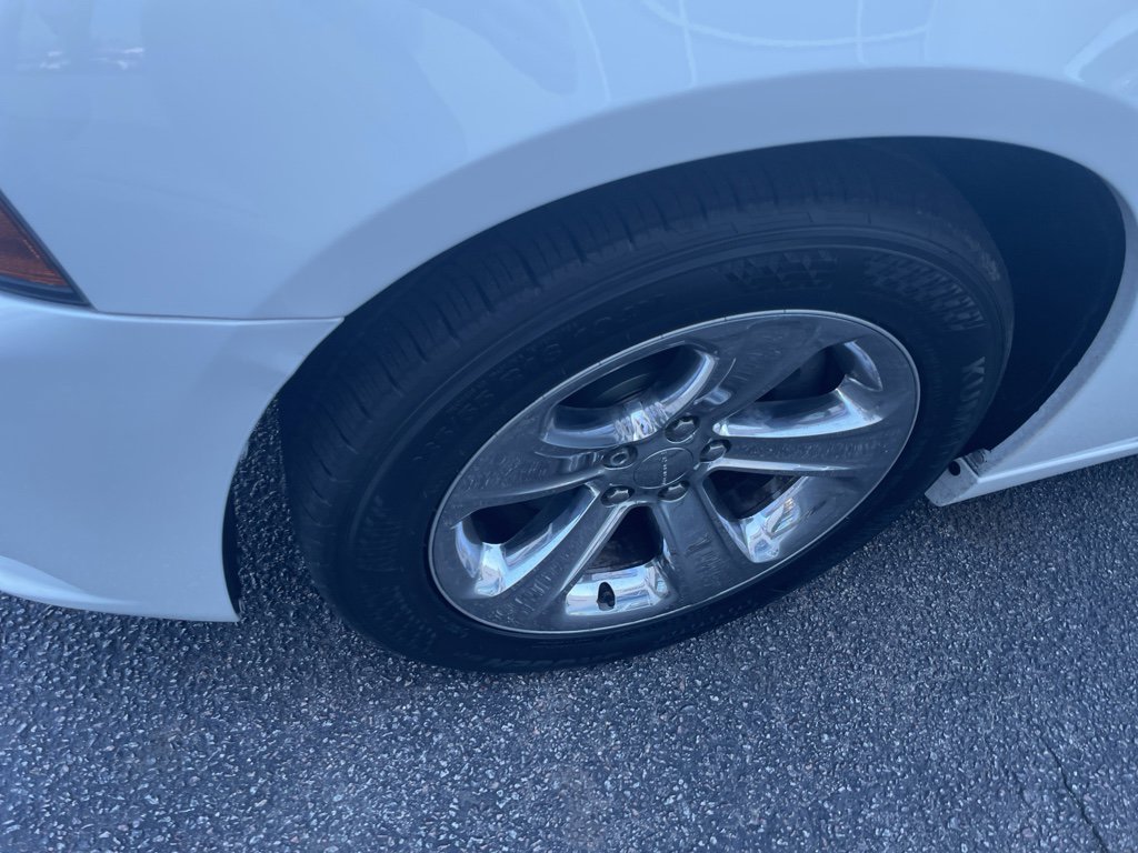 Used 2013 Dodge Charger R/T image 5