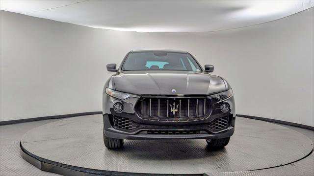 Used 2018 Maserati Levante image 11
