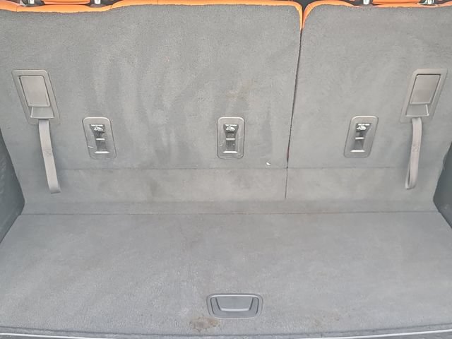 Used 2021 Chevrolet Tahoe LS RWD image 9