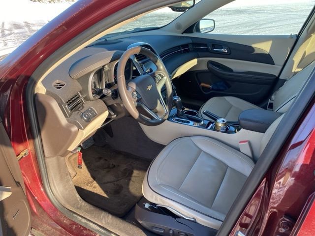 Used 2015 Chevrolet Malibu LT w/ Leather Package image 11