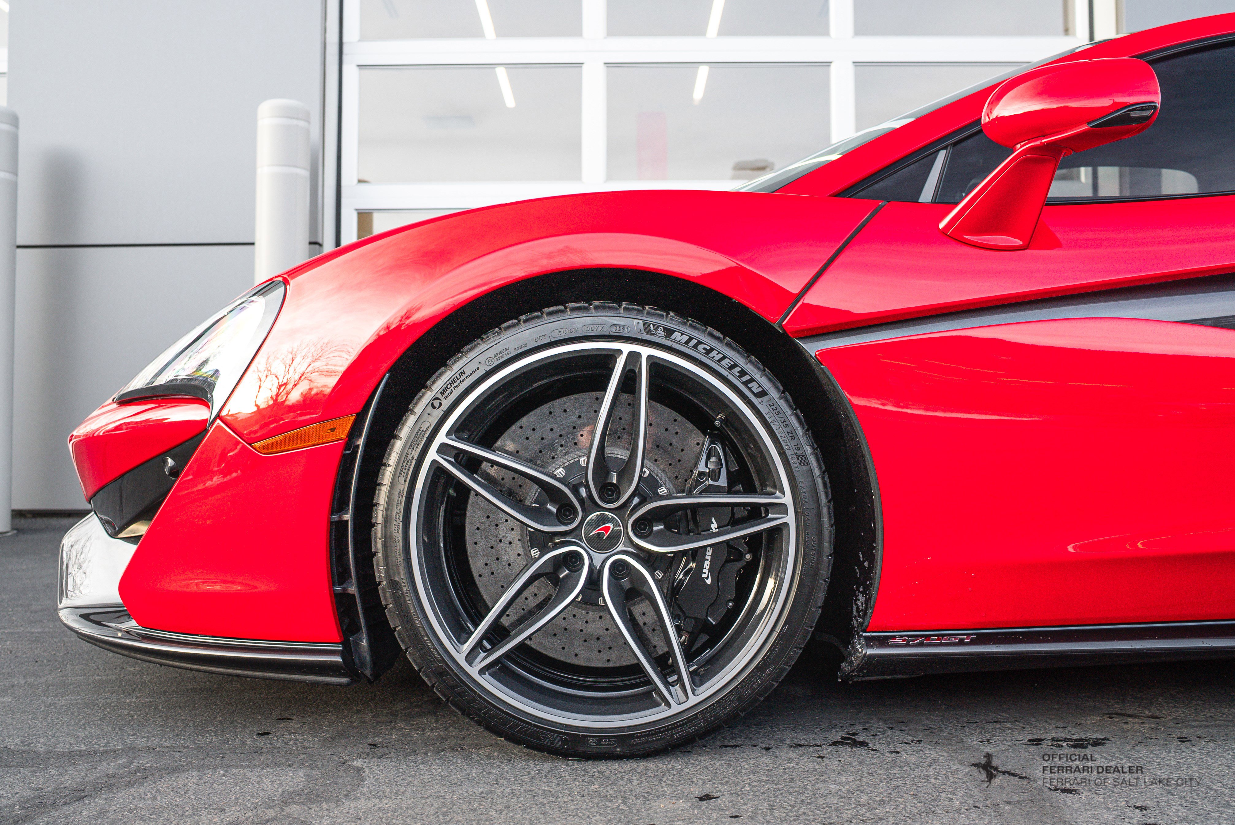 Used 2017 McLaren 570S Coupe image 4