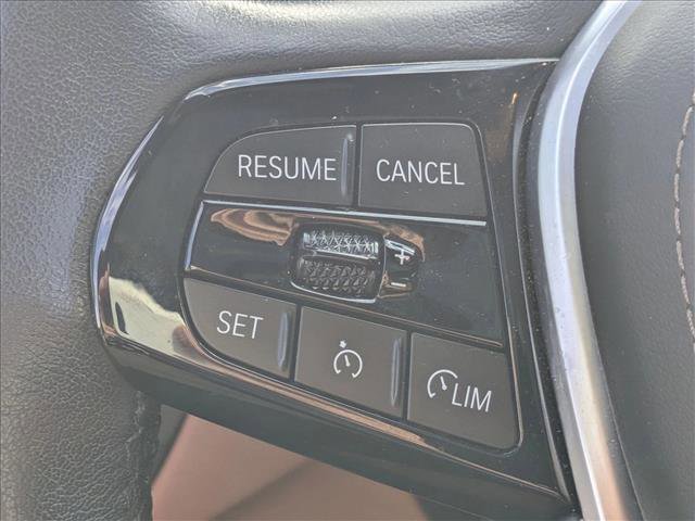 Used 2023 BMW 540i w/ Premium Package image 13