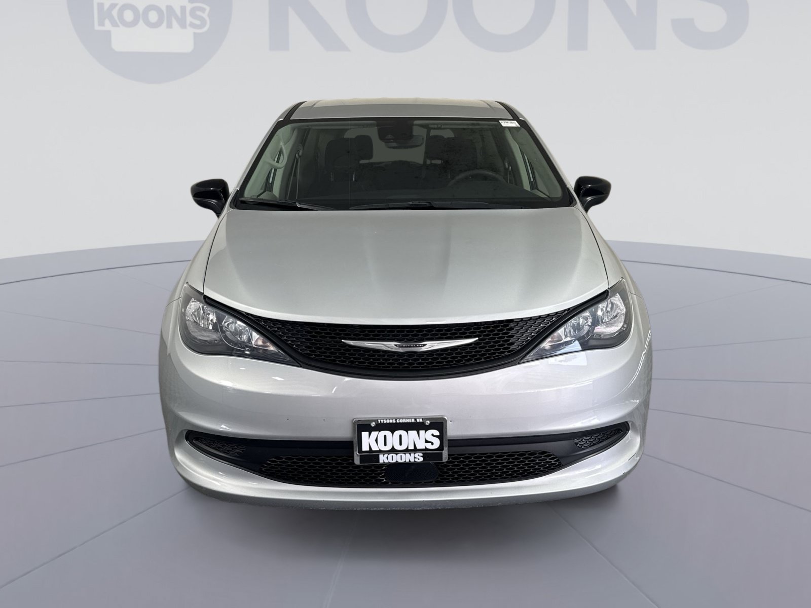Used 2024 Chrysler Voyager LX FWD image 11