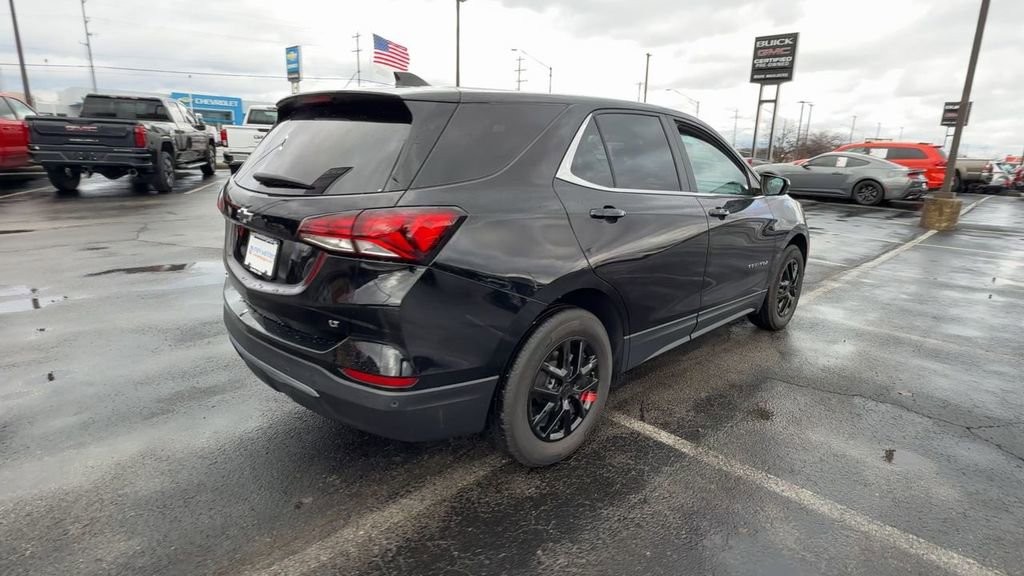 Used 2024 Chevrolet Equinox LT w/ LPO, Floor Liner Package image 8