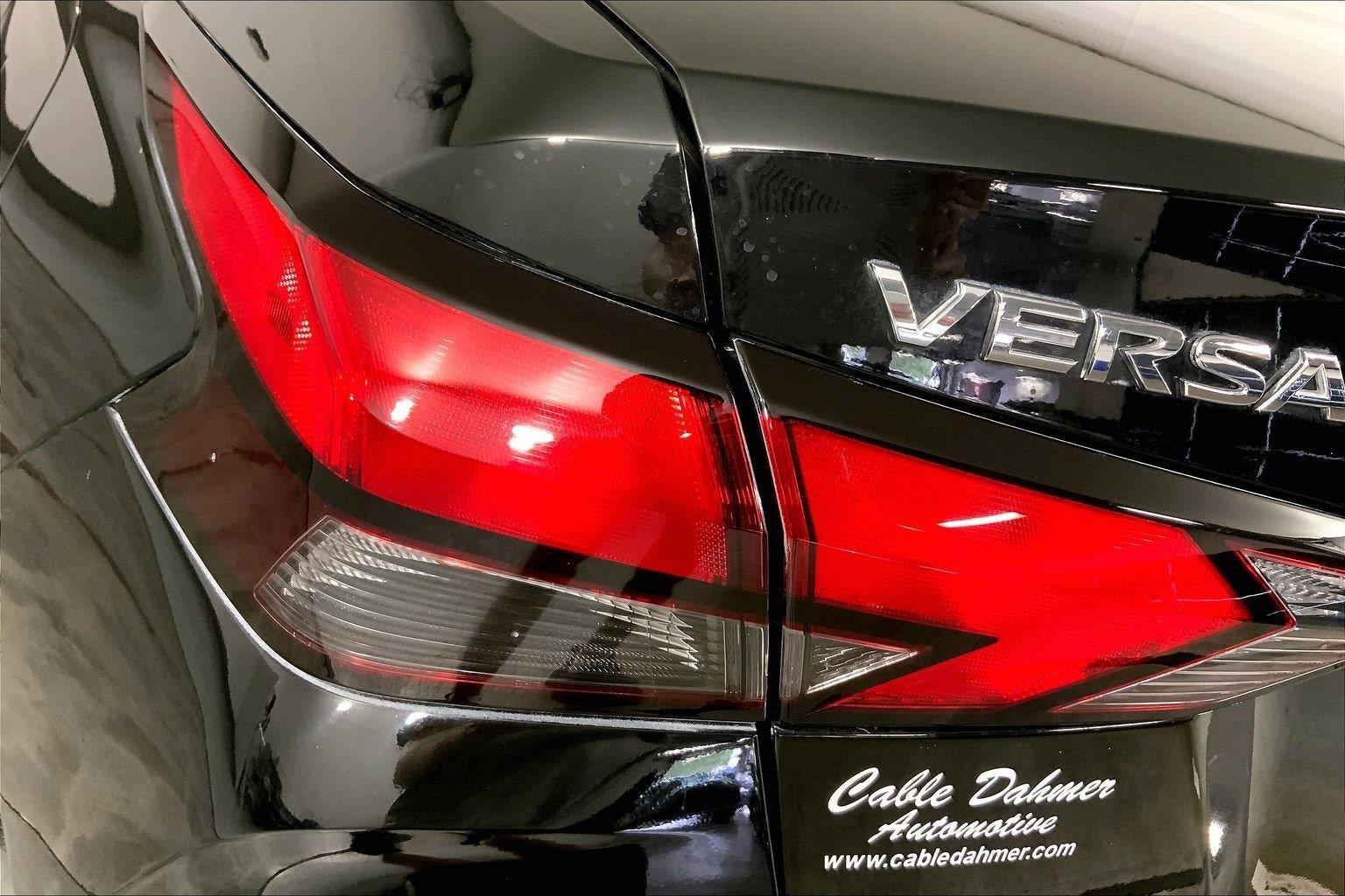 Used 2025 Nissan Versa SV FWD image 21