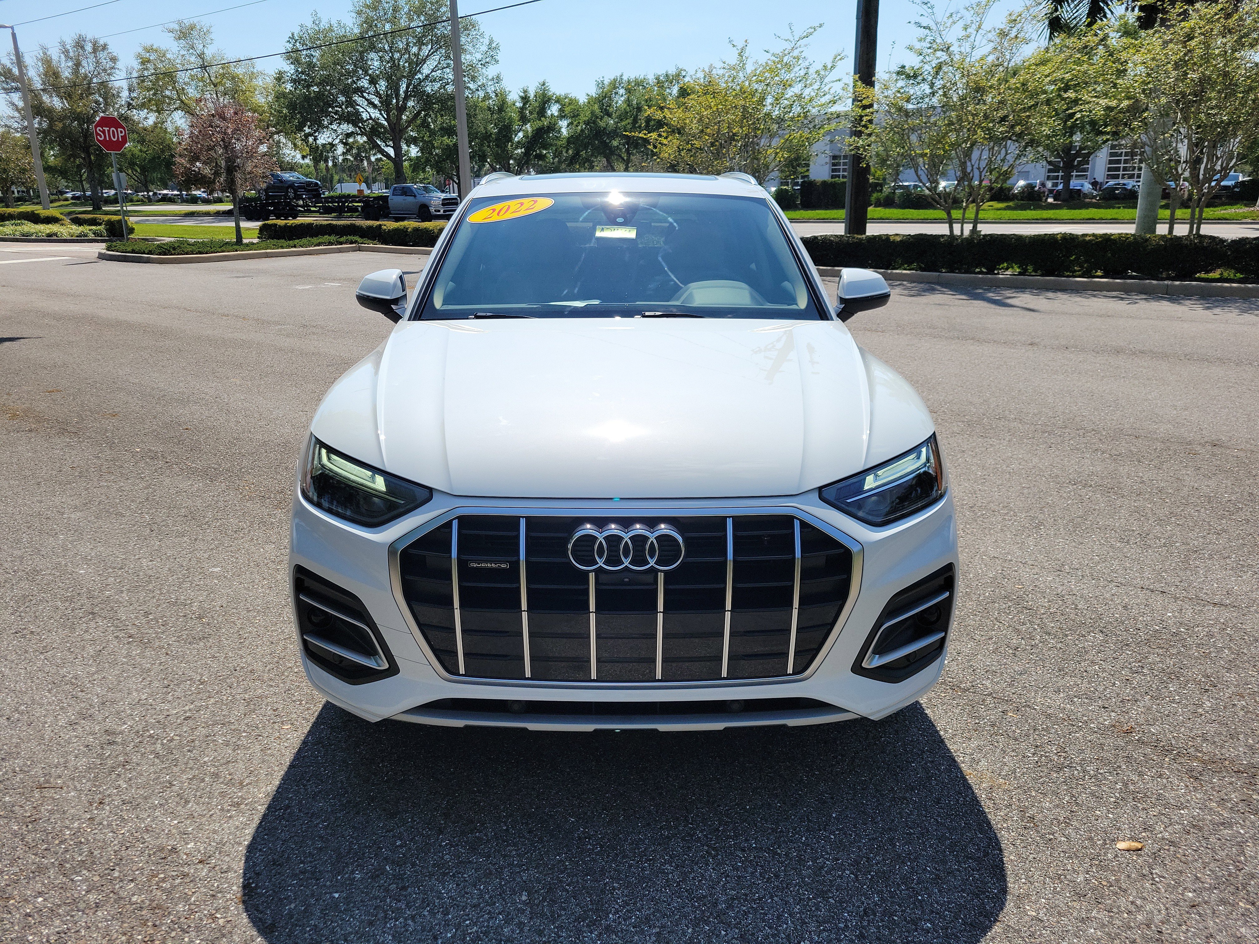 Used 2022 Audi Q5 2.0T Premium Plus image 2