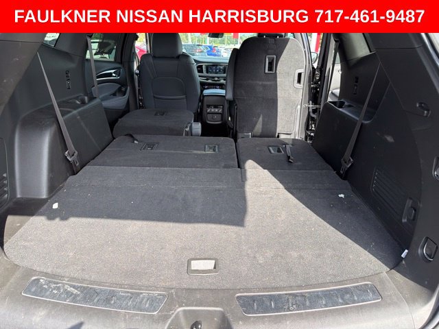 Used 2024 Buick Enclave Essence w/ Technology Package AWD/4WD image 19