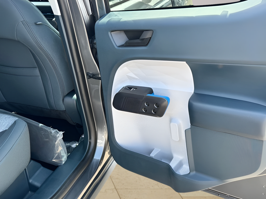 New 2026 Ford Maverick XLT FWD image 10