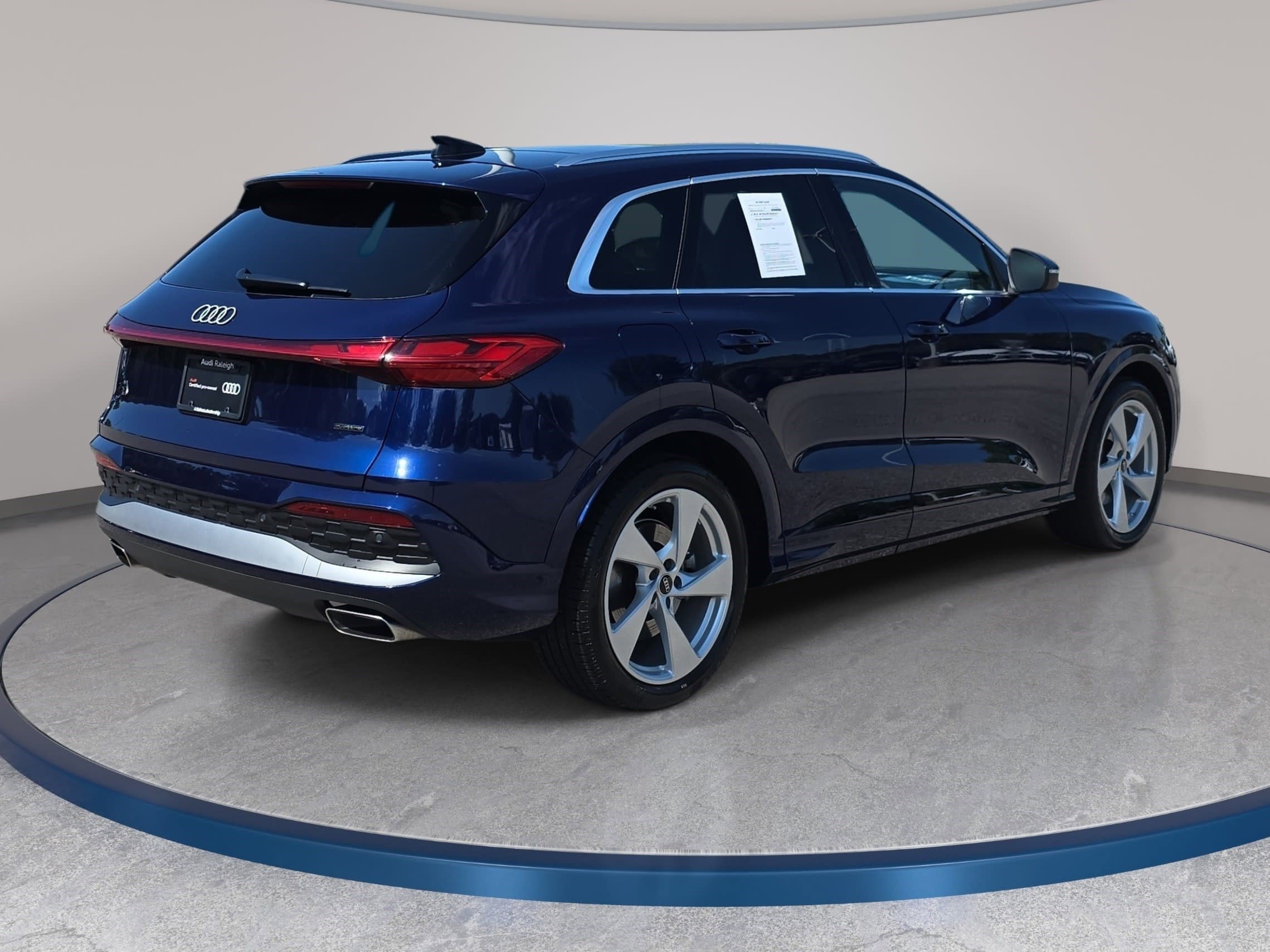 Used 2025 Audi Q5 Prestige AWD/4WD image 5