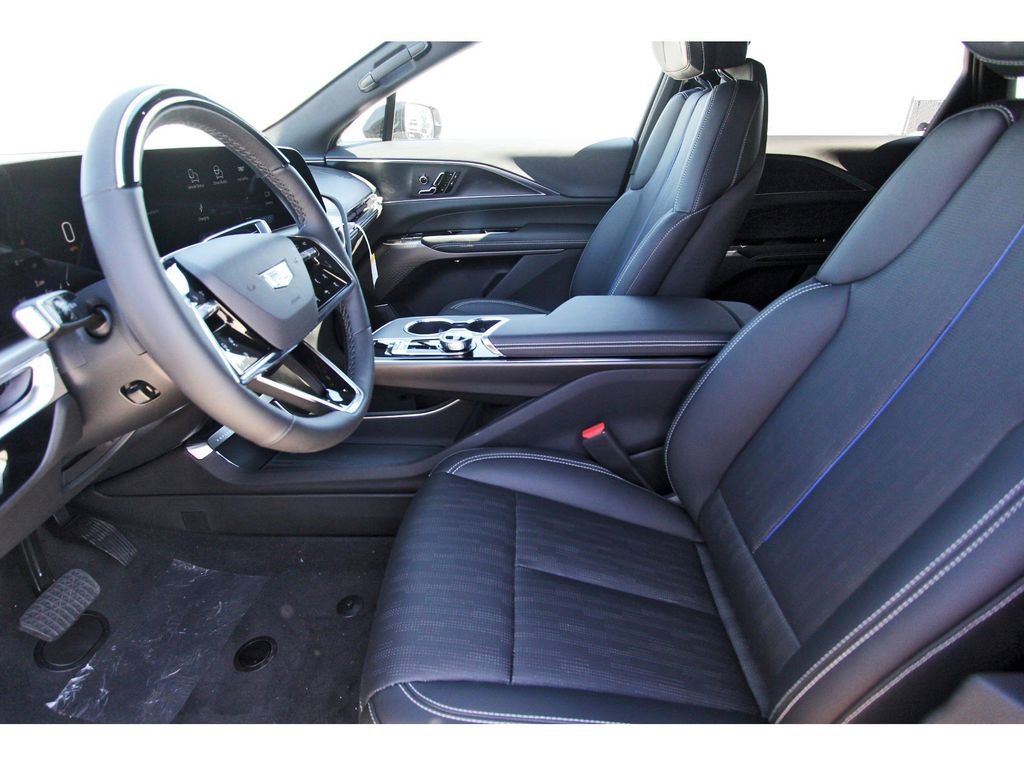 New 2026 Cadillac Lyriq Sport image 6