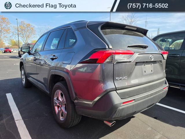 Used 2024 Toyota RAV4 XLE FWD image 4