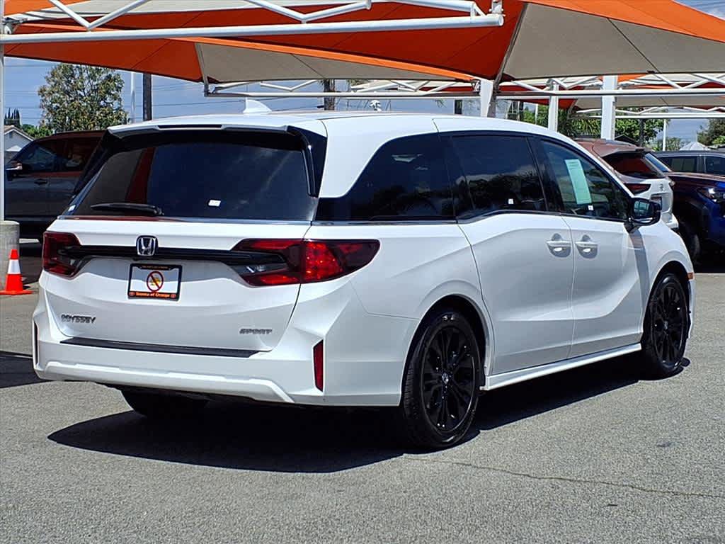 Used 2025 Honda Odyssey Sport-L image 4
