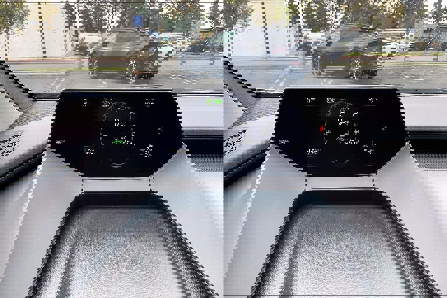 Used 2025 Toyota Prius Plug-In Hybrid image 26