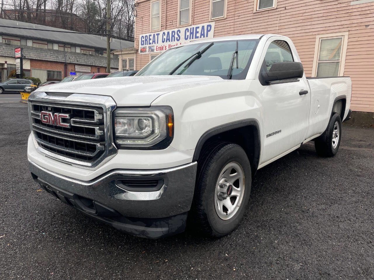 Used 2017 GMC Sierra 1500 2WD Regular Cab image 1
