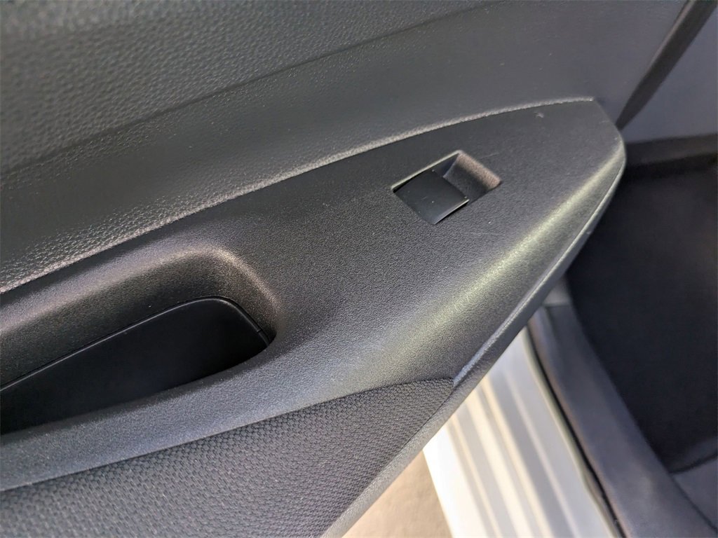 Used 2024 Toyota Corolla LE image 28