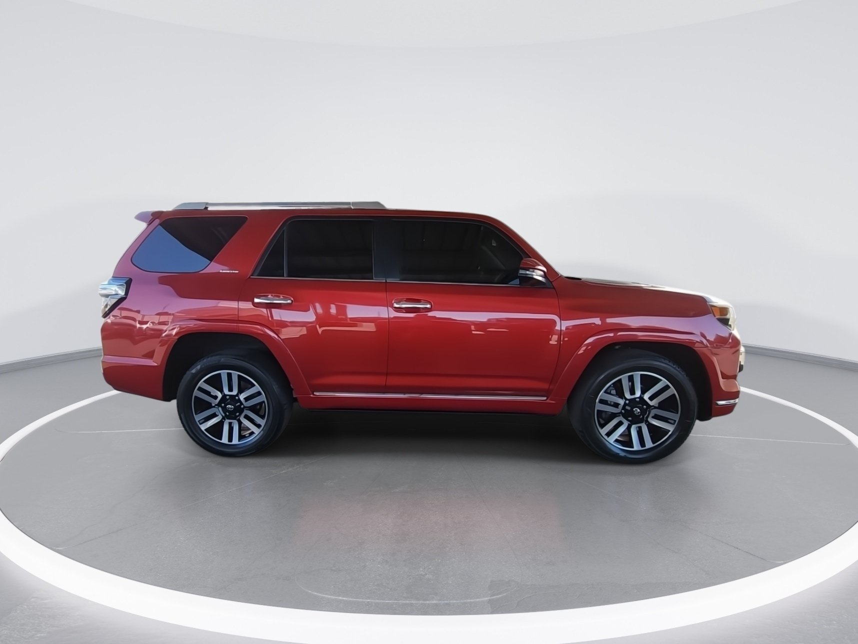 Used 2016 Toyota 4Runner Limited AWD/4WD image 5