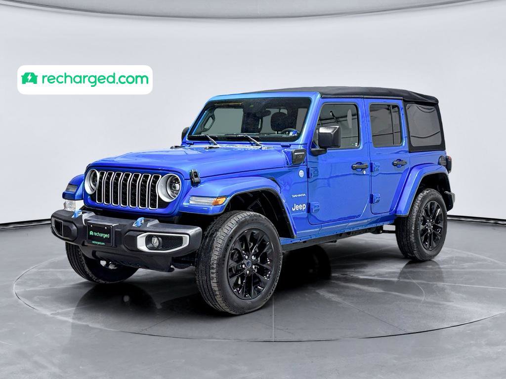 Used 2024 Jeep Wrangler Sahara image 1