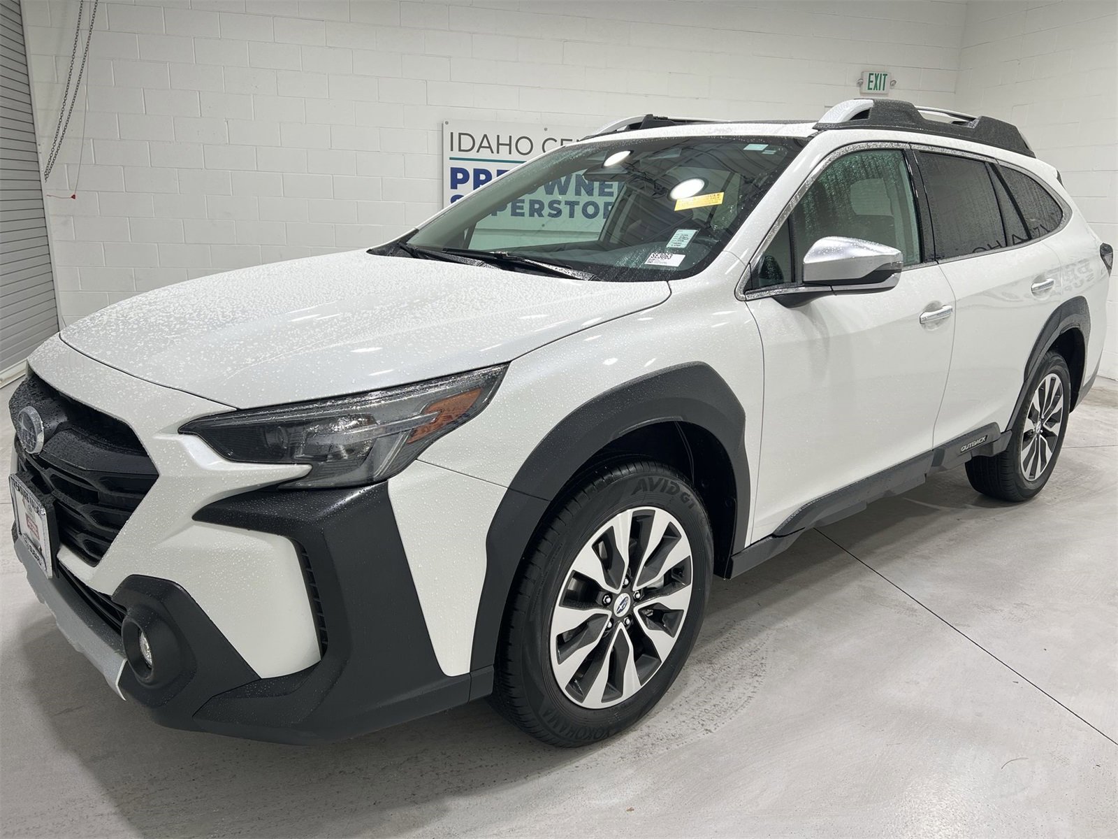 Certified 2025 Subaru Outback Touring XT image 4