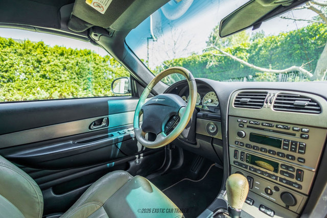 Used 2004 Ford Thunderbird Deluxe image 40