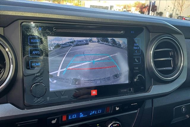 Used 2018 Toyota Tacoma TRD Sport w/ TRD Premium Sport Package image 13