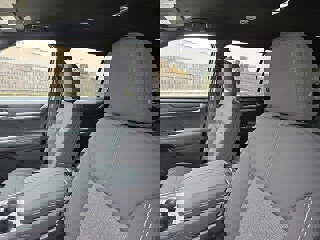 New 2026 GMC Acadia Elevation image 12