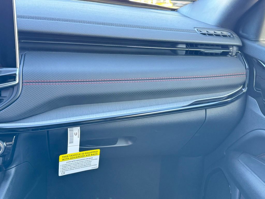 New 2026 Jeep Compass Trailhawk image 19