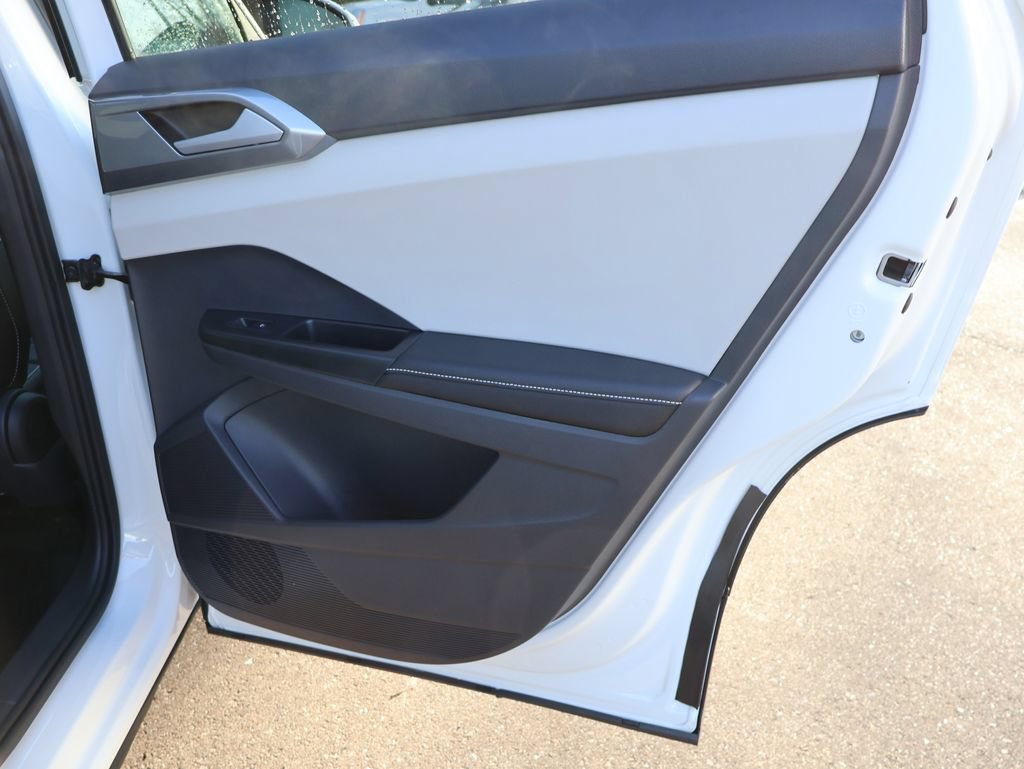 New 2026 Volkswagen Taos SEL AWD/4WD image 45