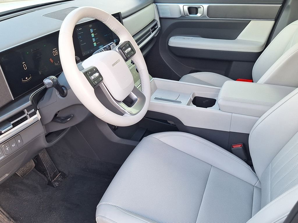 New 2025 Hyundai Santa Fe SEL image 10