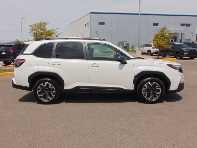 Certified 2025 Subaru Forester Premium AWD/4WD image 3