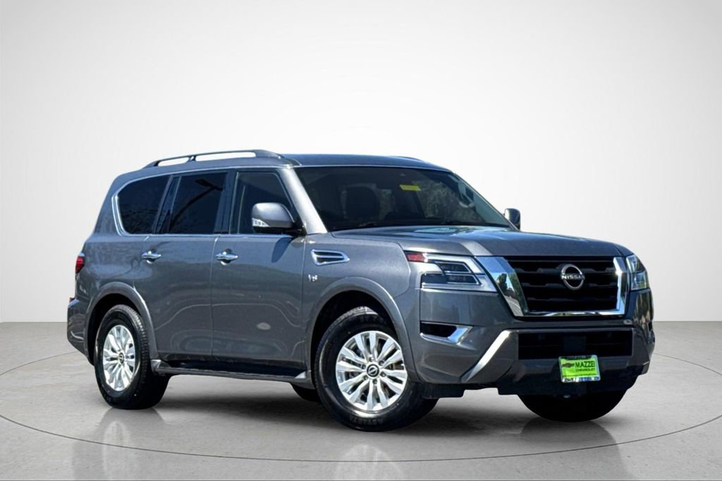 Used 2022 Nissan Armada SV image 2