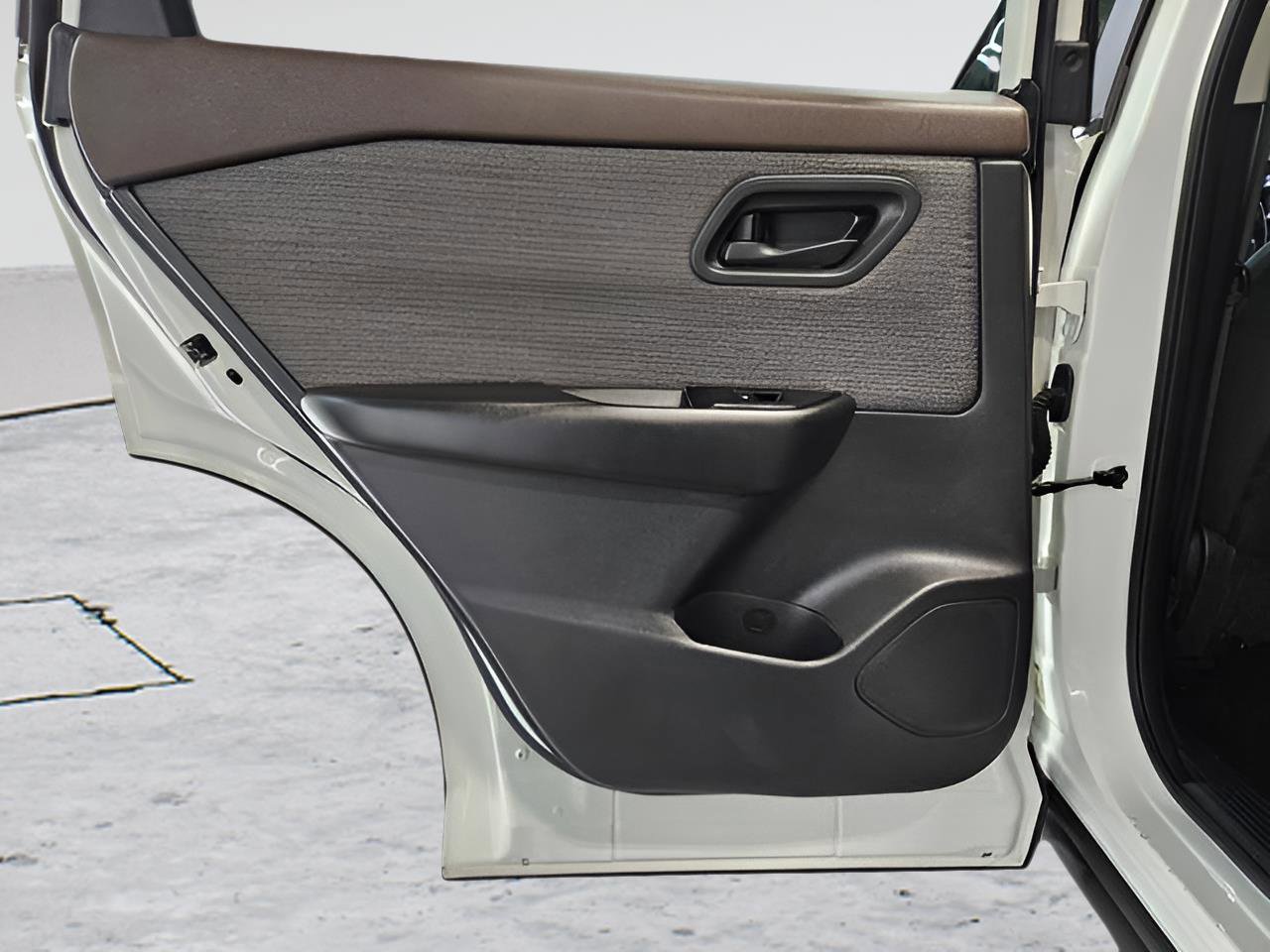 Certified 2023 Nissan Rogue S AWD/4WD image 18