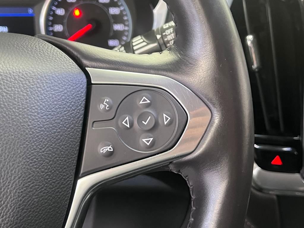 Used 2020 Chevrolet Traverse LT w/ Driver Confidence II Package image 16