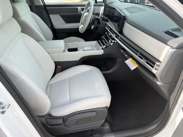 New 2026 Hyundai Santa Fe SE FWD image 15