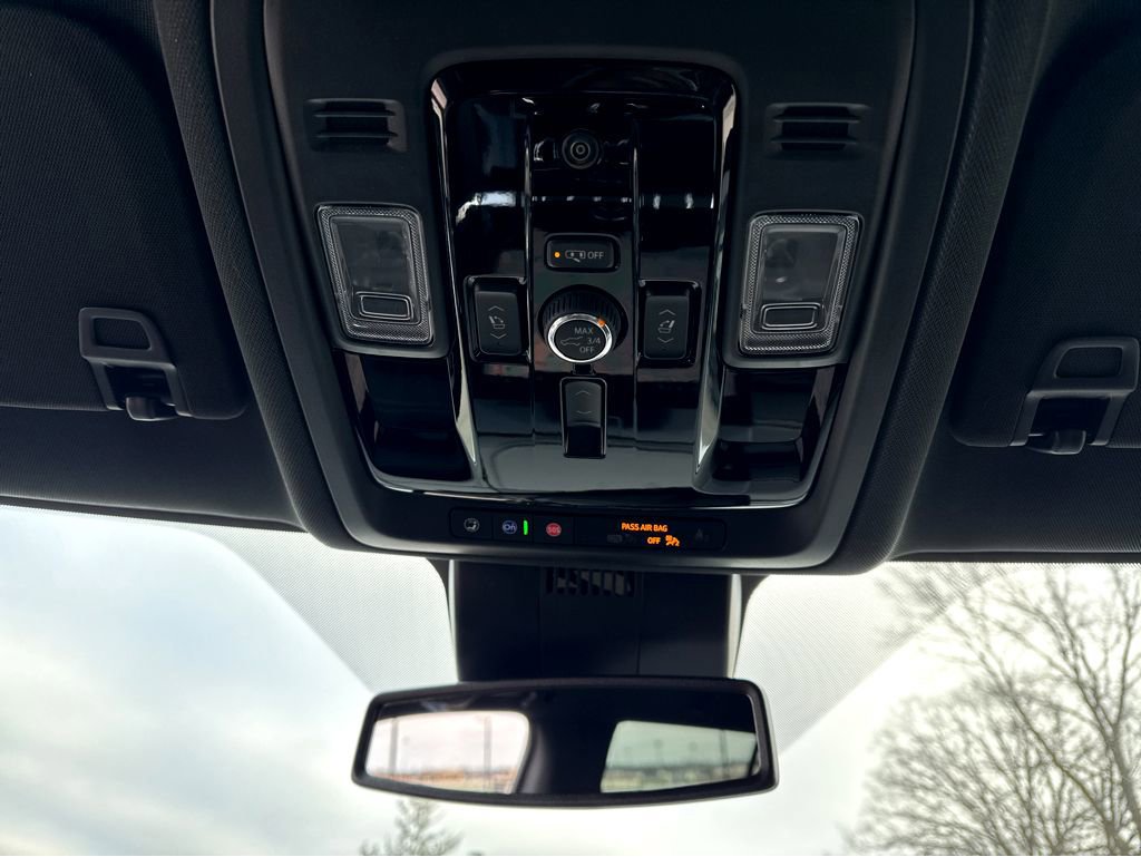 New 2026 GMC Yukon XL Elevation w/ LPO, Get Active Package image 24