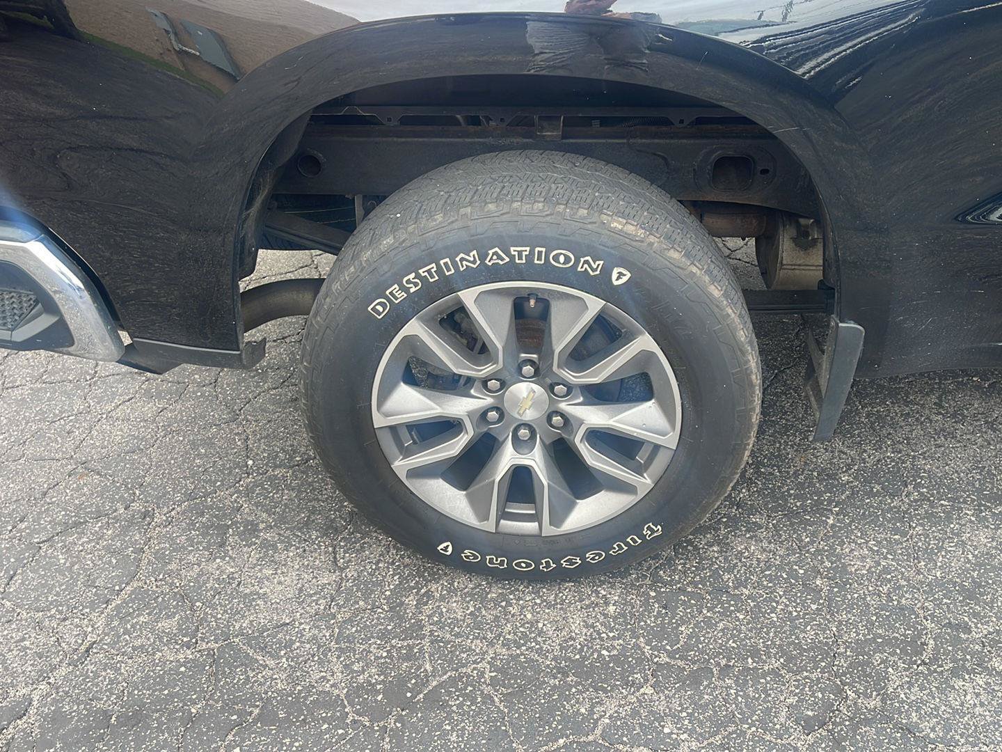 Used 2019 Chevrolet Silverado 1500 LT w/ All-Star Edition AWD/4WD image 11