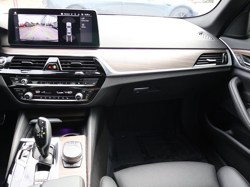 Used 2023 BMW 540i w/ M Sport Package image 40