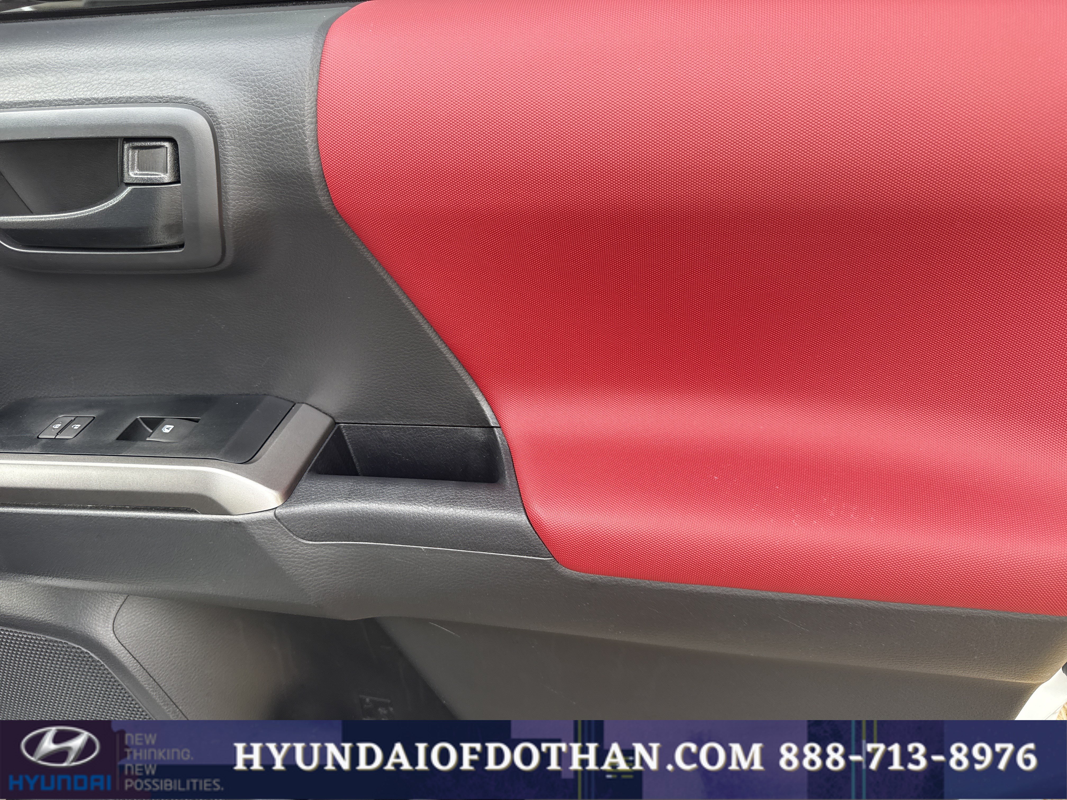 Used 2023 Toyota Tacoma SR5 w/ Technology Package AWD/4WD image 16