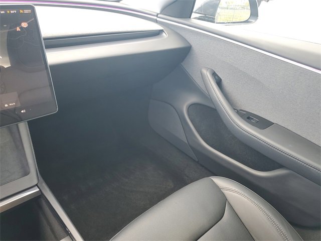 Used 2024 Tesla Model 3 Standard Range image 30