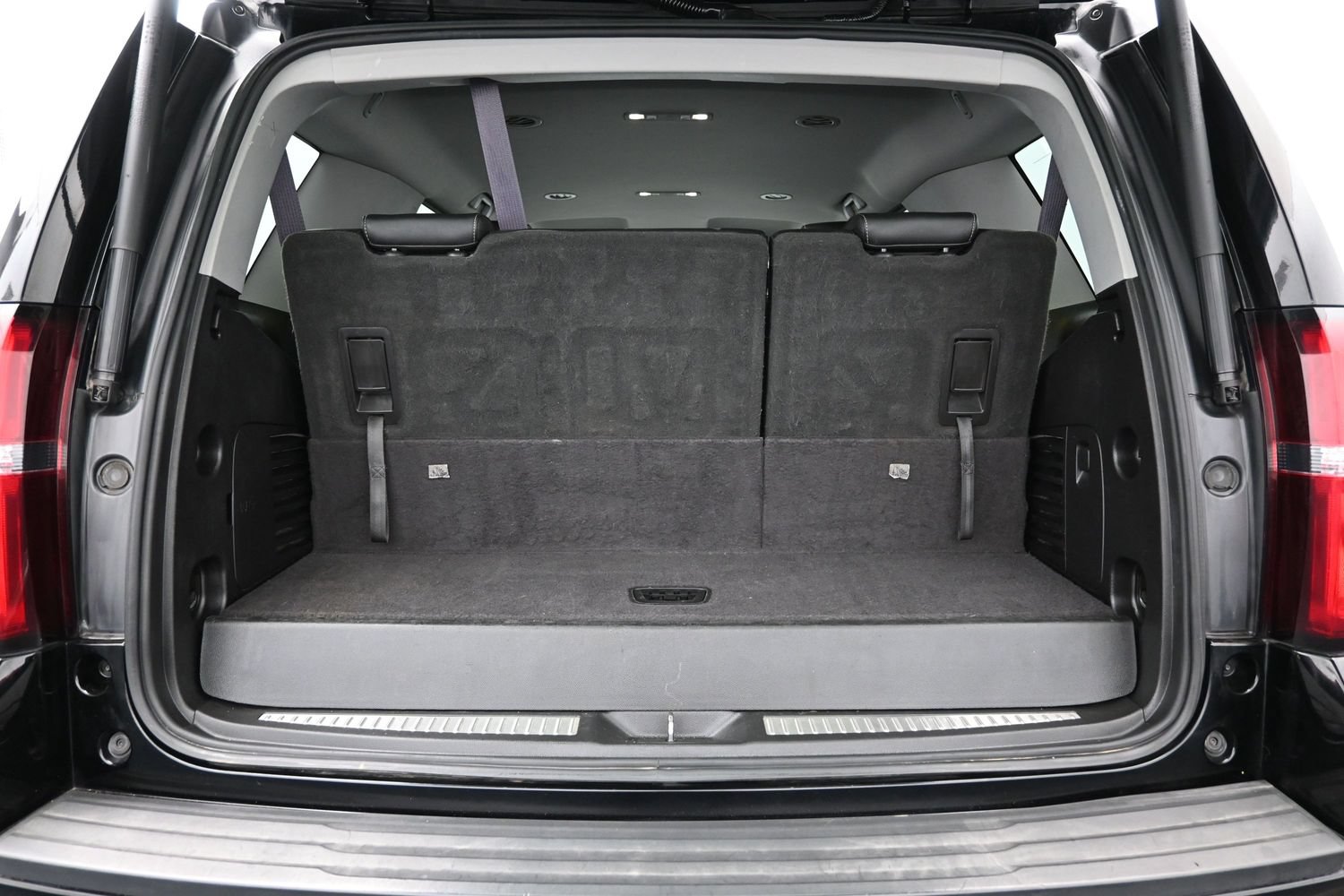 Used 2017 Chevrolet Tahoe LT AWD/4WD image 7