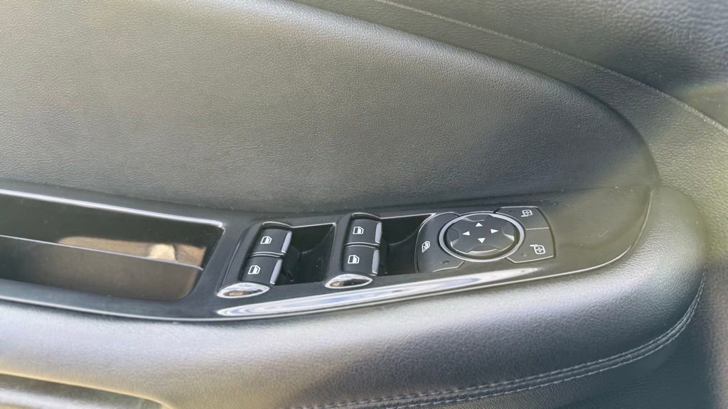 Used 2016 Ford Edge SEL w/ Equipment Group 201A image 13