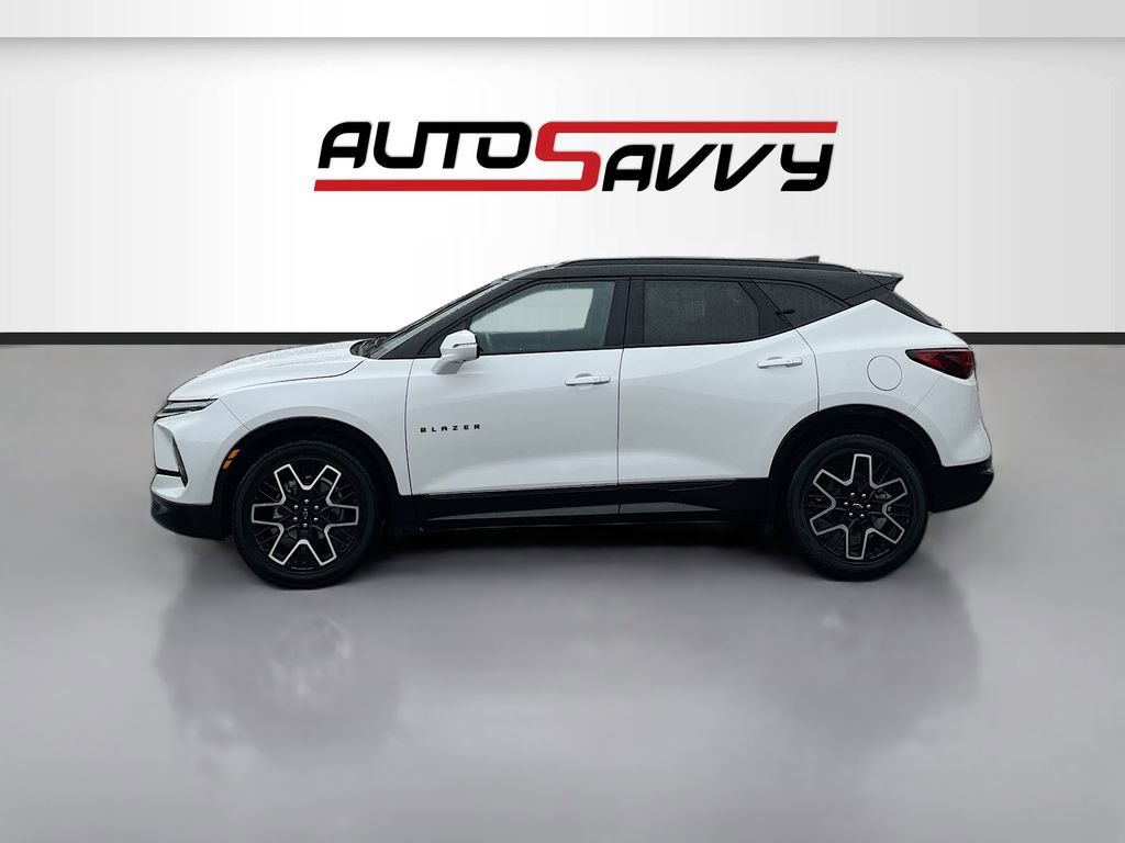 Used 2023 Chevrolet Blazer RS w/ Driver Confidence II Package image 4