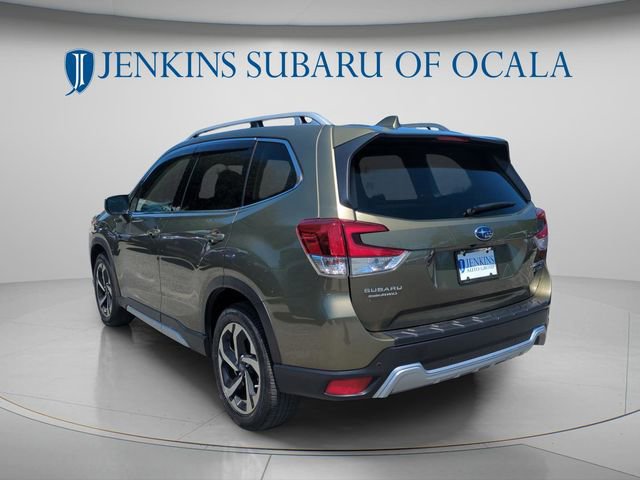 Used 2023 Subaru Forester Touring AWD/4WD image 5