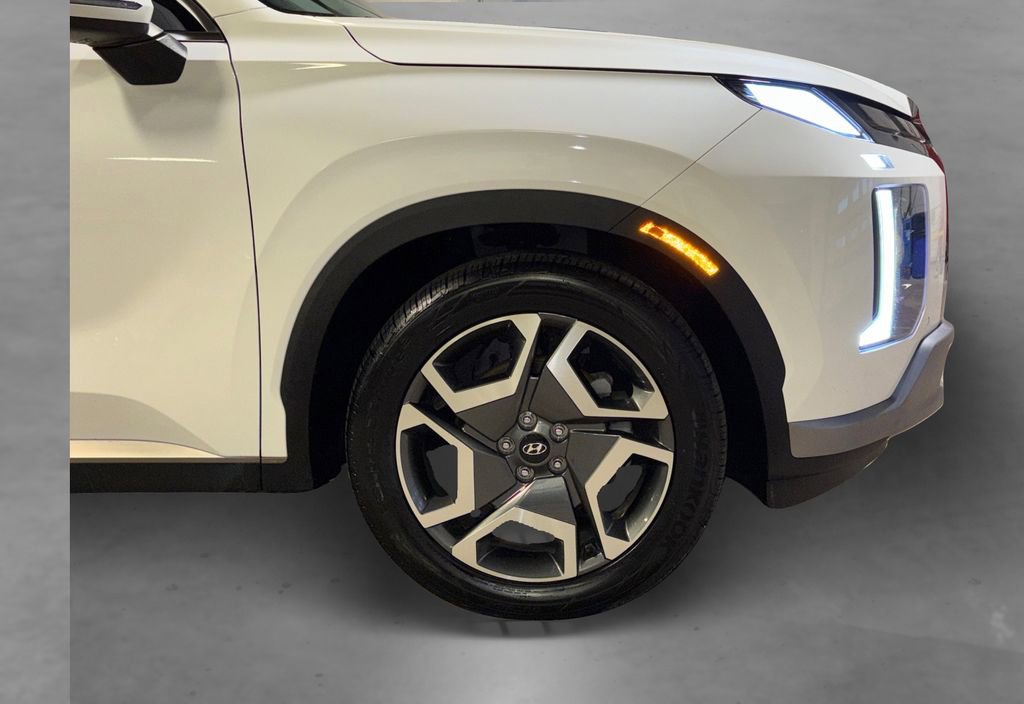 Used 2023 Hyundai Palisade Limited image 19