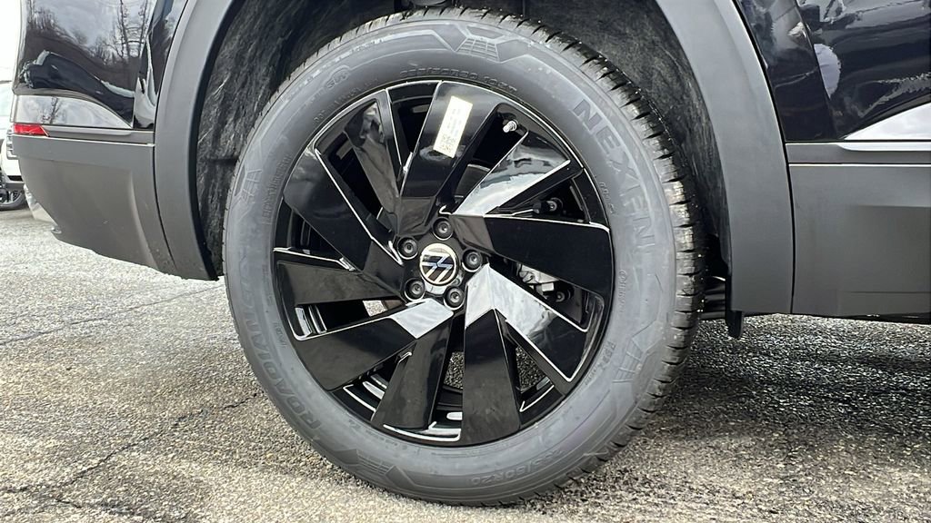 New 2026 Volkswagen Atlas SE image 8