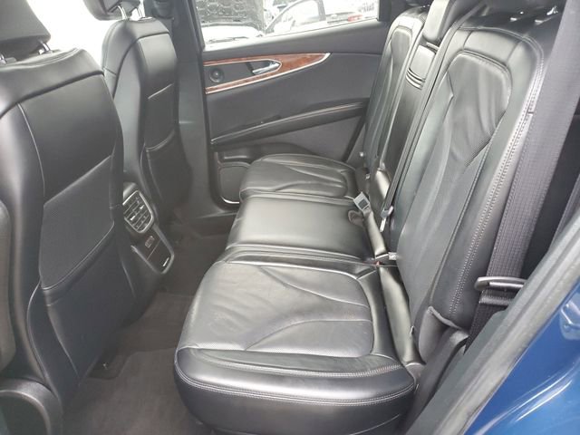 Used 2019 Lincoln Nautilus Reserve w/ Cargo Utility Package image 12