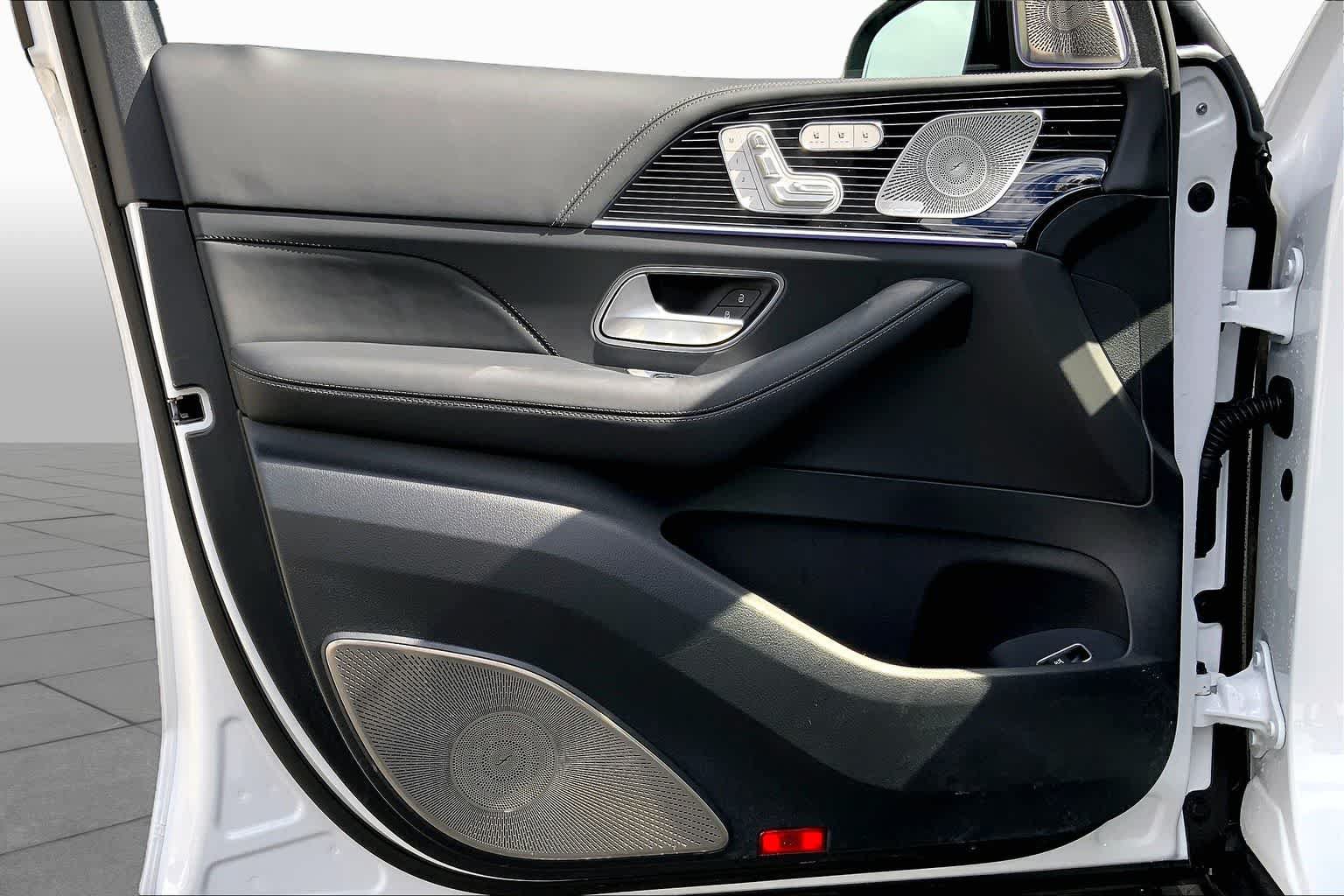 Certified 2025 Mercedes-Benz GLS 63 AMG 4MATIC image 22