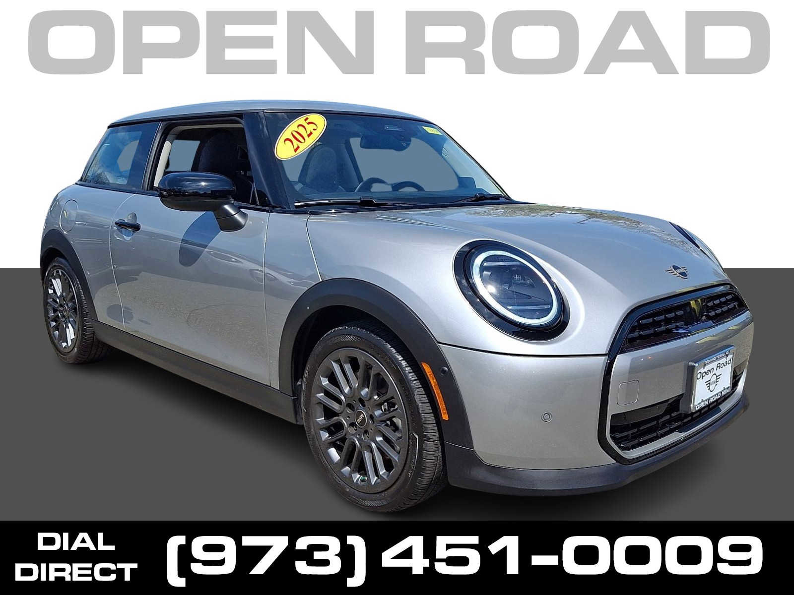 Used 2025 MINI Cooper 2-Door Hardtop FWD image 1
