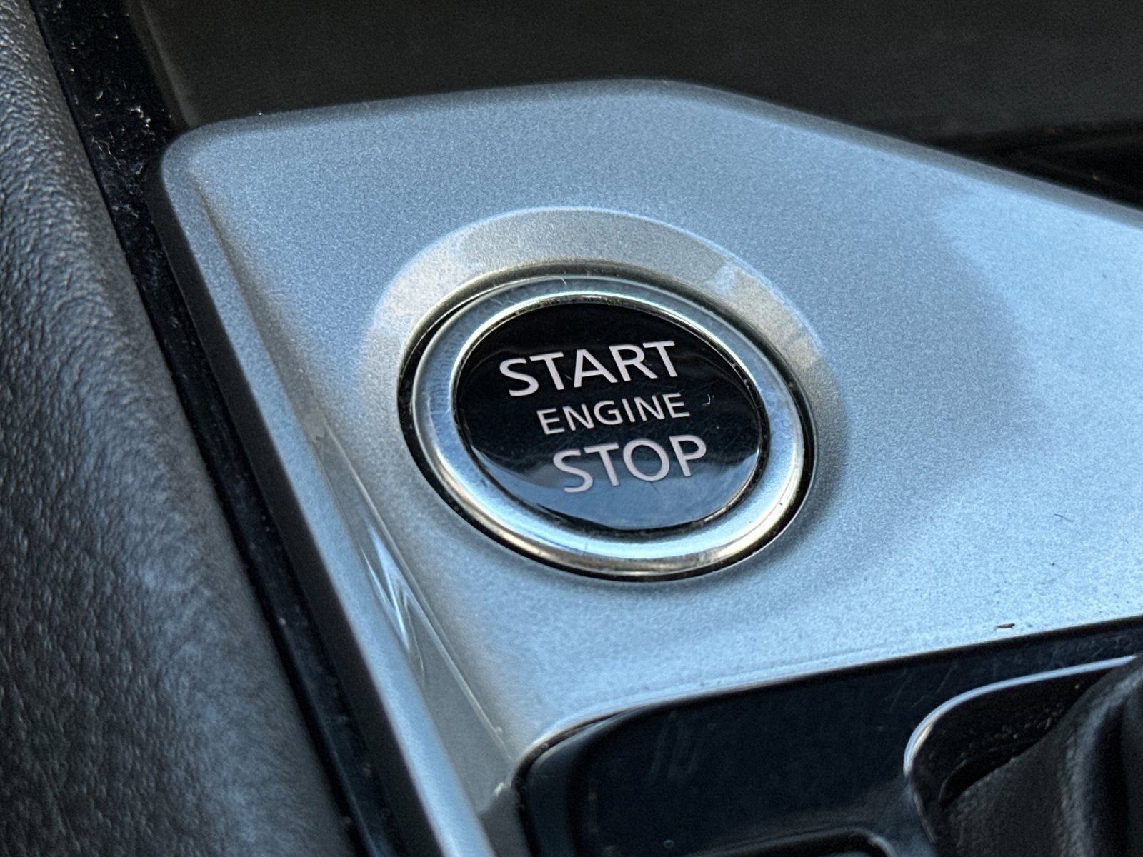 Used 2024 Nissan Altima 2.5 SV image 23