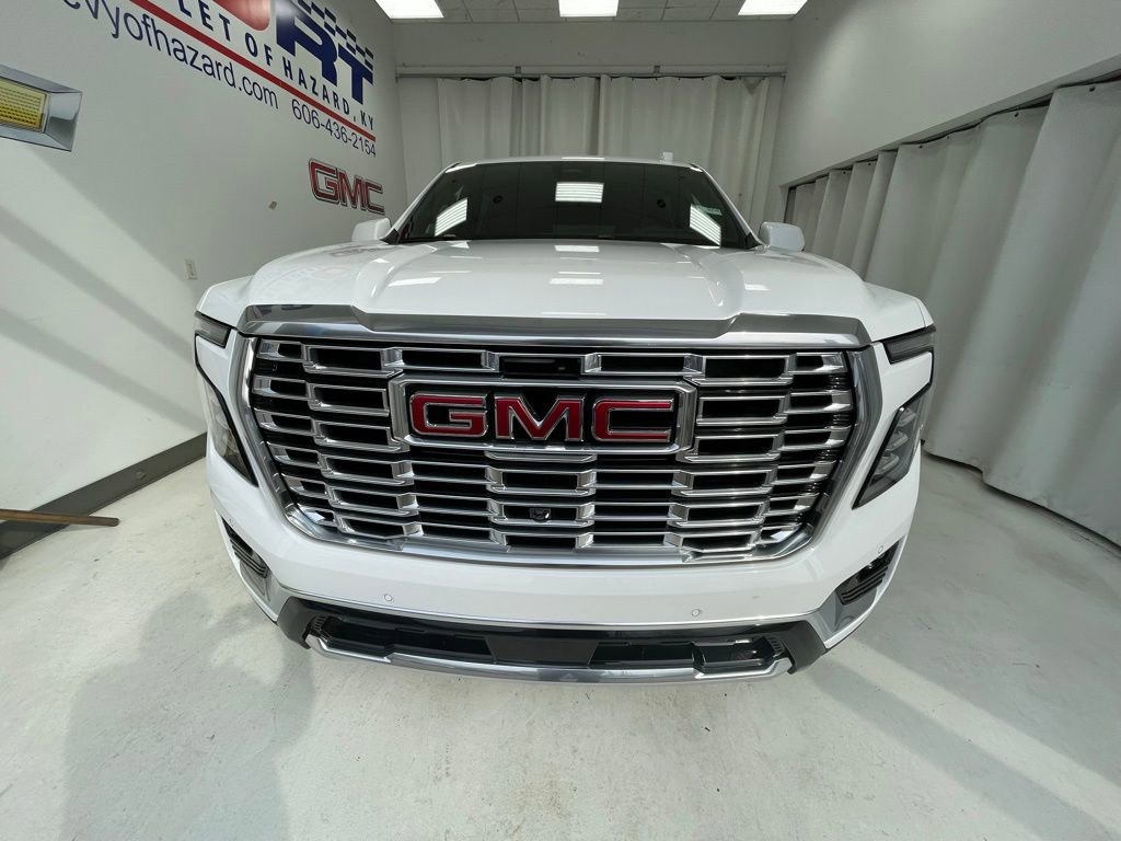 New 2026 GMC Yukon XL Denali image 2