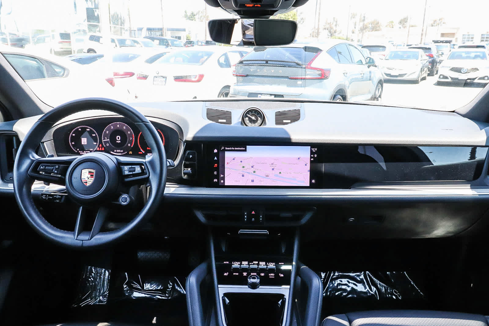 Used 2024 Porsche Cayenne AWD/4WD image 16